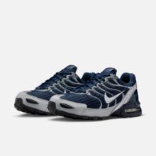 8日0点：NIKE 耐克 男子透气轻便跑步鞋冬季新款专业缓震反光气垫鞋NIKE 343846券后389元