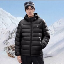 雪中飞   轻薄羽绒服2025秋冬季羽绒服男短款连帽休闲时尚外套男178元0.7折