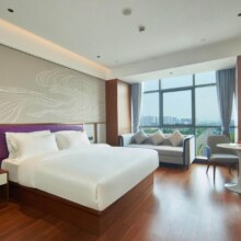 美团【周末不加价】299元1晚高星酒店全国通兑！周中周末通兑！折270.43元/晚！券后7晚1893元 可拆分核销 未兑可退