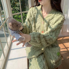有只绵 珊瑚绒睡衣套装女款 秋冬季加厚加绒毛绒宽松 小花朵-绿色