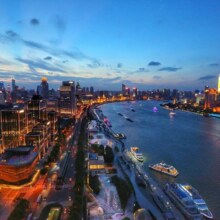 美团【甄选优品】双人票·上海黄浦江游览·十六铺码头夜游船257元（原价305.88元）