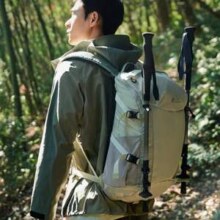 MOBI GARDEN 牧高笛 风影 防泼水户外徒步双肩登山包 20L新低131.72元包邮