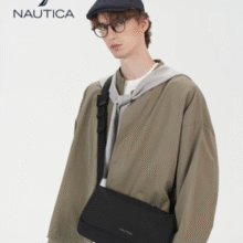 Nautica 诺帝卡 轻便邮差包斜挎包 NA250004M￥61.97