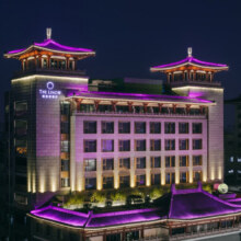 15日20点：西安钟鼓楼万达颐华琳凯诺酒店2晚连住+全程不加价699元