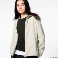 再降价、20点开始、88vip：优衣库女装防风拉链连帽外套/内里摇粒绒户外防水472150136.32元包邮