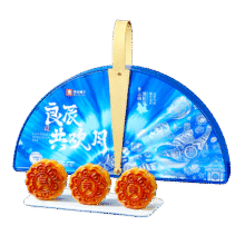 PLUS会员：良品铺子 良辰鎏金月 400g 礼盒2味8饼传统糕点水果月  400g 8枚装 2味17.41元