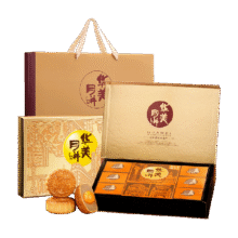 华美金典620g10饼4味月饼礼盒37.9元（买一送一送同款，合18.95元/盒）