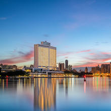 广州白天鹅宾馆豪华城景/江景房1-2晚连住套餐1399元