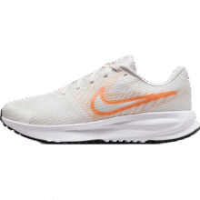 NIKE 耐克 RUN DEFY 女款跑步鞋 HM9593-105