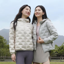 保暖服饰：BOSIDENG 波司登 【轻薄叠穿】90%高蓬鹅绒云朵气囊保暖错格连帽羽绒服316.43元（淘金币抵扣低至301.43元）