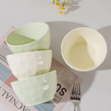 奶油风陶瓷饭碗 4.5英寸 加厚 高颜值 家用米饭碗 水果碗 随机1只装0.79元(需领券)