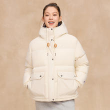 保暖服饰：Champion 短款羽绒服 25冬季黑色工装风美式保暖602.7元