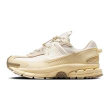 NIKE 耐克 男子迈柔VOMERO ROAM拒水户外运动鞋FV2295-101