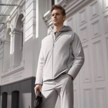 波司登 冬季男短款商务羽绒服 户外光面连帽保暖外套