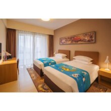 美团 长隆迎海酒店公寓 珠海海洋王国店 1晚+接驳车+双人两天飞船乐园门票