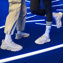 百亿补贴：阿迪达斯（adidas）三叶草  OZWEEGO 运动 男女休闲鞋 FX6029 36