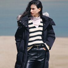 MO&Co. C+系列 羽绒服设计感女装 女装同款