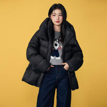 百家好 柔感轻盈 90绒高蓬高充绒连帽羽绒服