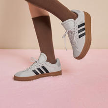 淘金币可用：adidas VL COURT BOLD 女子厚底板鞋 OSI74
