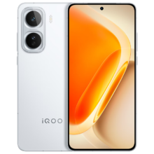 iQOO Neo11 骁龙8至尊版 144Hz珠峰屏 12+256G 驰光白