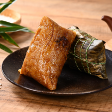 嘉兴特产 鲜肉粽子 蛋黄肉粽 豆沙甜粽 4个 端午节早餐速食