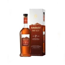 ARARAT阿拉拉特 7年拿破仑级VSOP 白兰地 亚美尼亚原瓶进口 500ml 礼盒装 赠小酒50ml